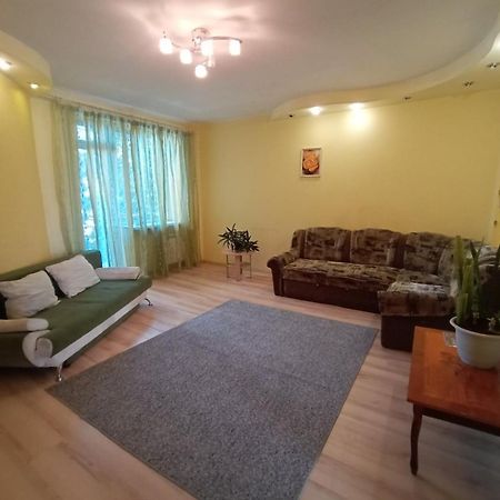 3К. Квартира На Сумской Kharkiv Exterior photo